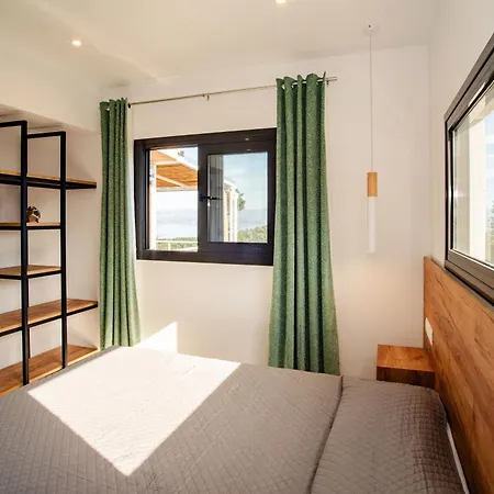 Eftihia Вилла *